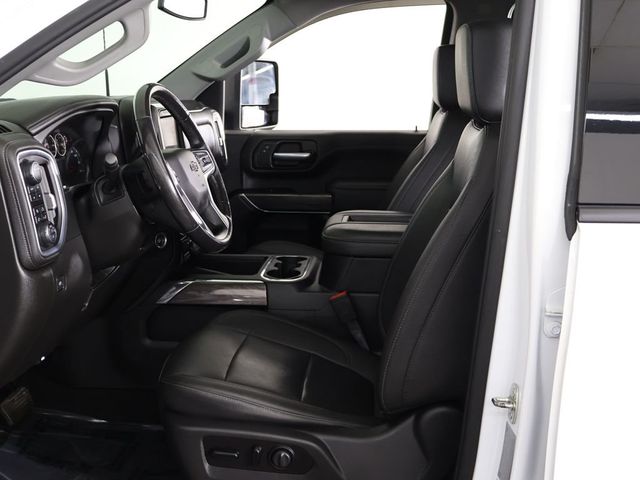 2022 Chevrolet Silverado 3500HD 4WD Crew Cab 159" LTZ - 23021647 - 32