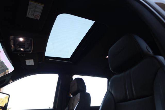 2022 Chevrolet Silverado 3500HD 4WD Crew Cab 172" High Country - 22928730 - 31