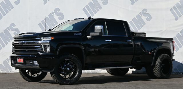 2022 Chevrolet Silverado 3500HD 4X4 Crew Cab High Country 22" FUEL Wheels 37" AMP M/T Tires - 22935639 - 0