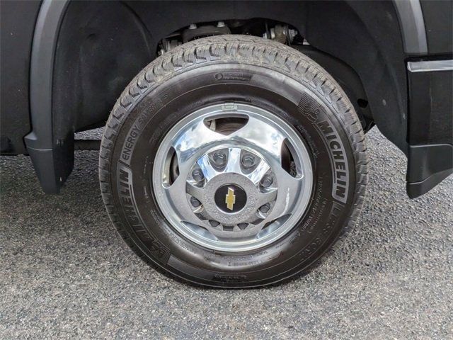 2022 Chevrolet Silverado 3500HD High Country - 22729352 - 10