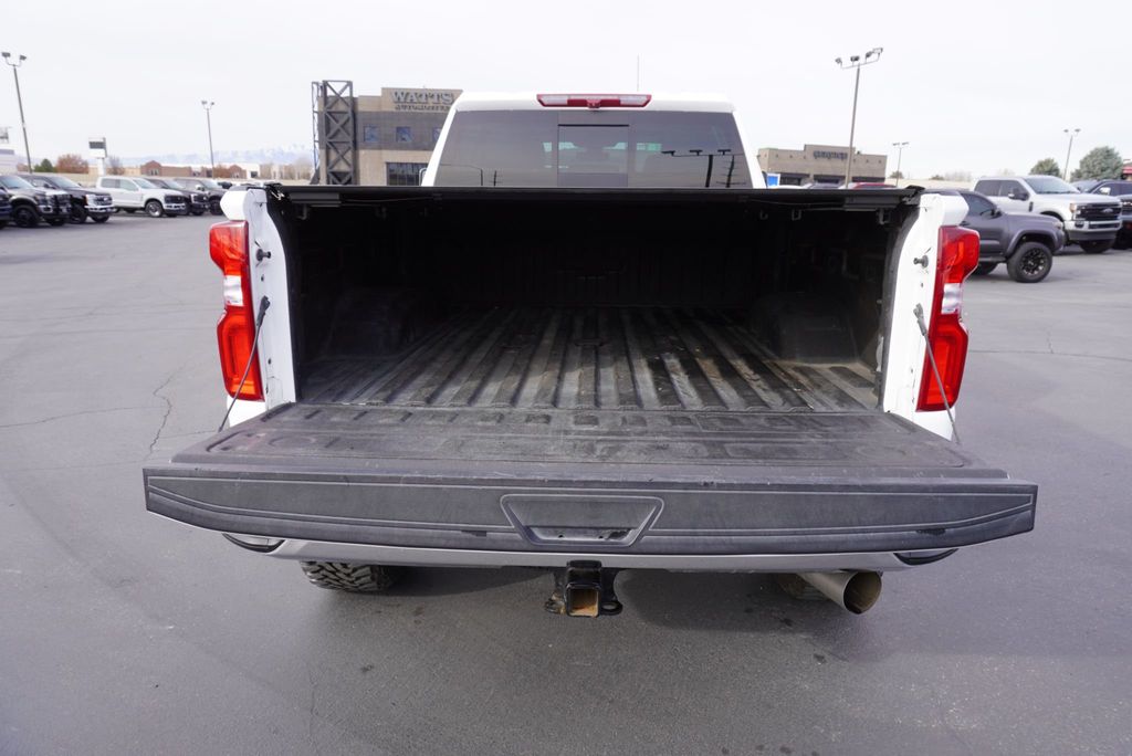 2022 Chevrolet Silverado 3500HD LTZ Z71 - 22960361 - 10