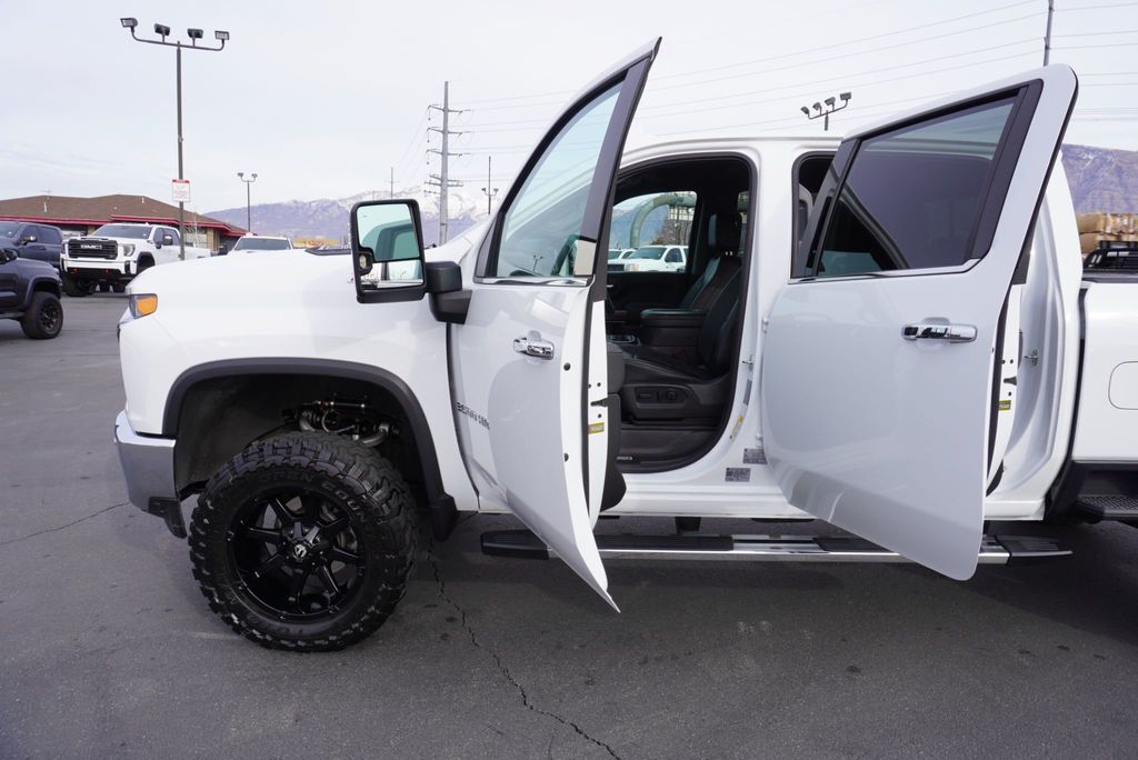 2022 Chevrolet Silverado 3500HD LTZ Z71 - 22960361 - 23