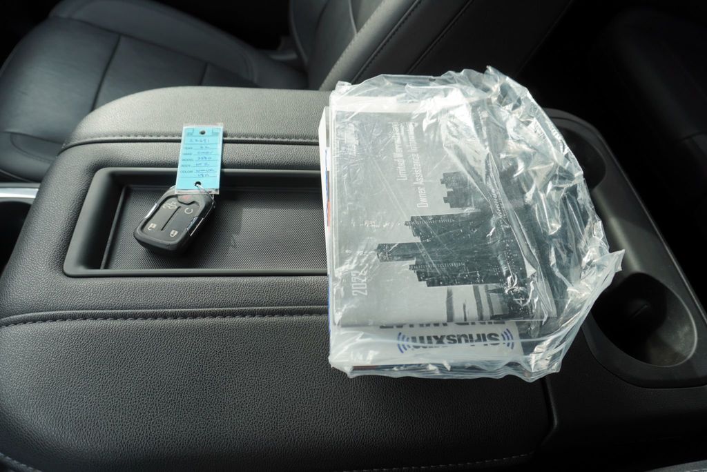 2022 Chevrolet Silverado 3500HD LTZ Z71 - 22960361 - 42