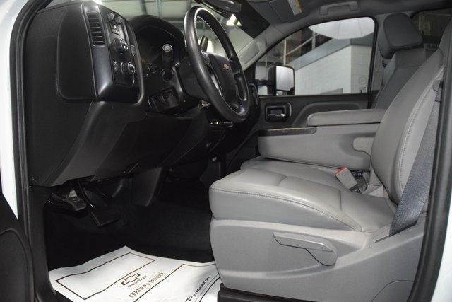 2022 Chevrolet Silverado 5500HD 5500HD CREW 4X4 * DURAMAX * 11' READING UTILITY - 22907841 - 25