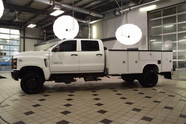 2022 Chevrolet Silverado 5500HD 5500HD CREW 4X4 * DURAMAX * 11' READING UTILITY - 22907841 - 2