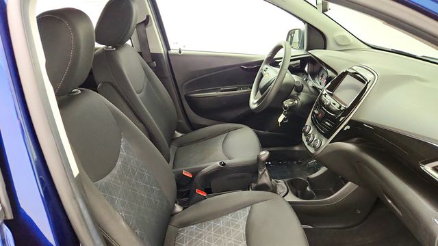 2022 Chevrolet Spark 4dr Hatchback Manual 1LT w/ Power, Sliding Sunroof - 23026855 - 24