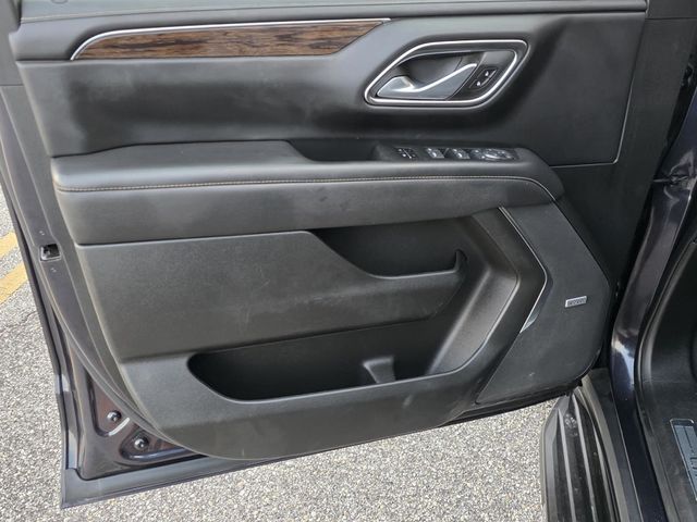 2022 Chevrolet Suburban 2WD 4dr Premier - 22989517 - 32