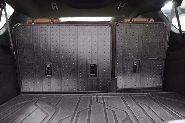 2022 Chevrolet Suburban 4WD 4dr High Country - 22918133 - 21