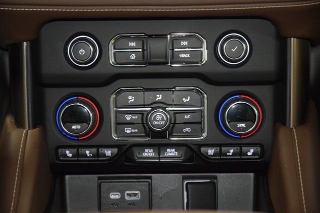 2022 Chevrolet Suburban 4WD 4dr High Country - 22918133 - 31