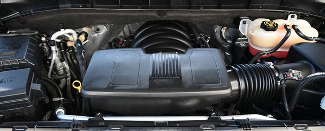 2022 Chevrolet Suburban 4WD 4dr LS - 22943395 - 18