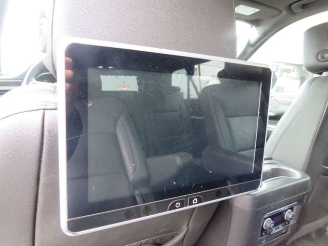 2022 Chevrolet Suburban 4WD 4dr LT - 22989170 - 10