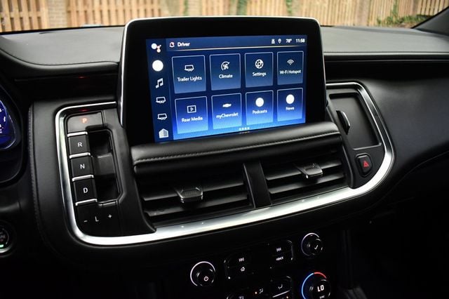 2022 Chevrolet Suburban 4WD 4dr LT - 22920645 - 23