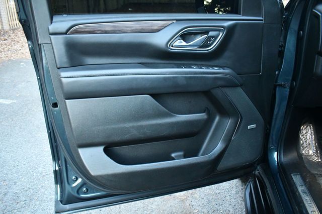 2022 Chevrolet Suburban 4WD 4dr LT - 22951471 - 21