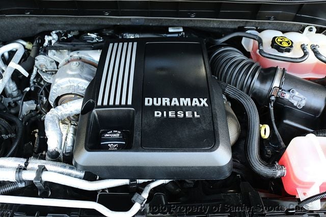 2022 Chevrolet Suburban 4WD 4dr LT - 23036891 - 15