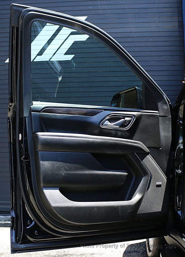 2022 Chevrolet Suburban 4WD 4dr LT - 23036891 - 21