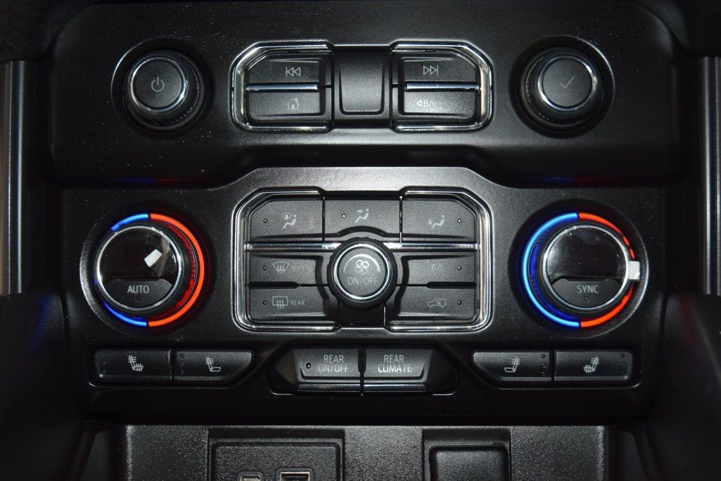 2022 Chevrolet Suburban 4WD 4dr RST - 22970480 - 26