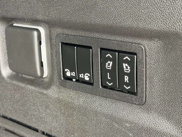 2022 Chevrolet Suburban 4WD 4dr RST - 23046921 - 6