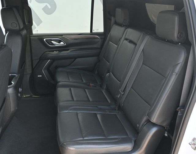 2022 Chevrolet Suburban LT - 23041155 - 11