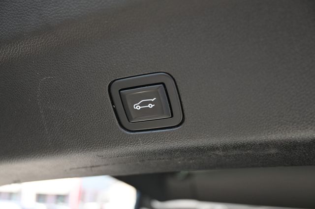 2022 Chevrolet Suburban LT - 23041155 - 15