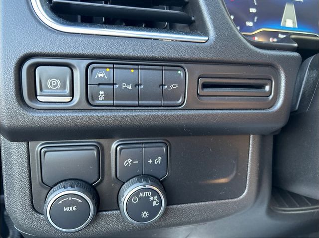 2022 Chevrolet Suburban PREMIER NAVIGATION BACK UP CAMERA LEATHER PACKAGE - 23000068 - 9