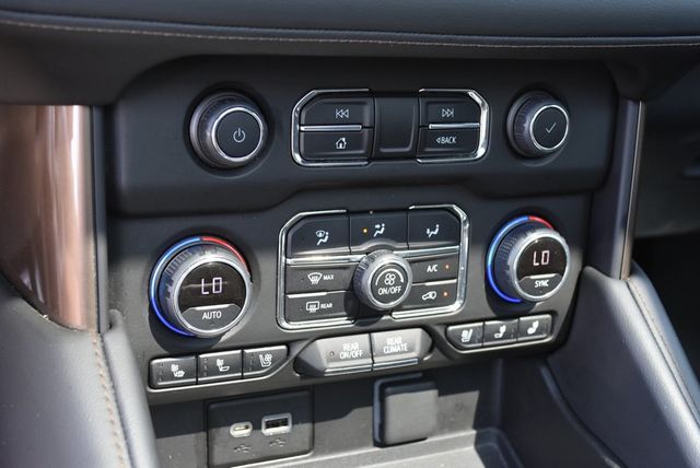 2022 Chevrolet Tahoe 2WD 4dr High Country - 22902458 - 13