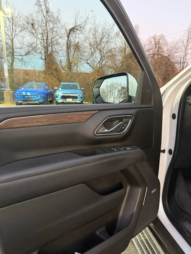2022 Chevrolet Tahoe 4WD 4dr High Country - 22947706 - 4