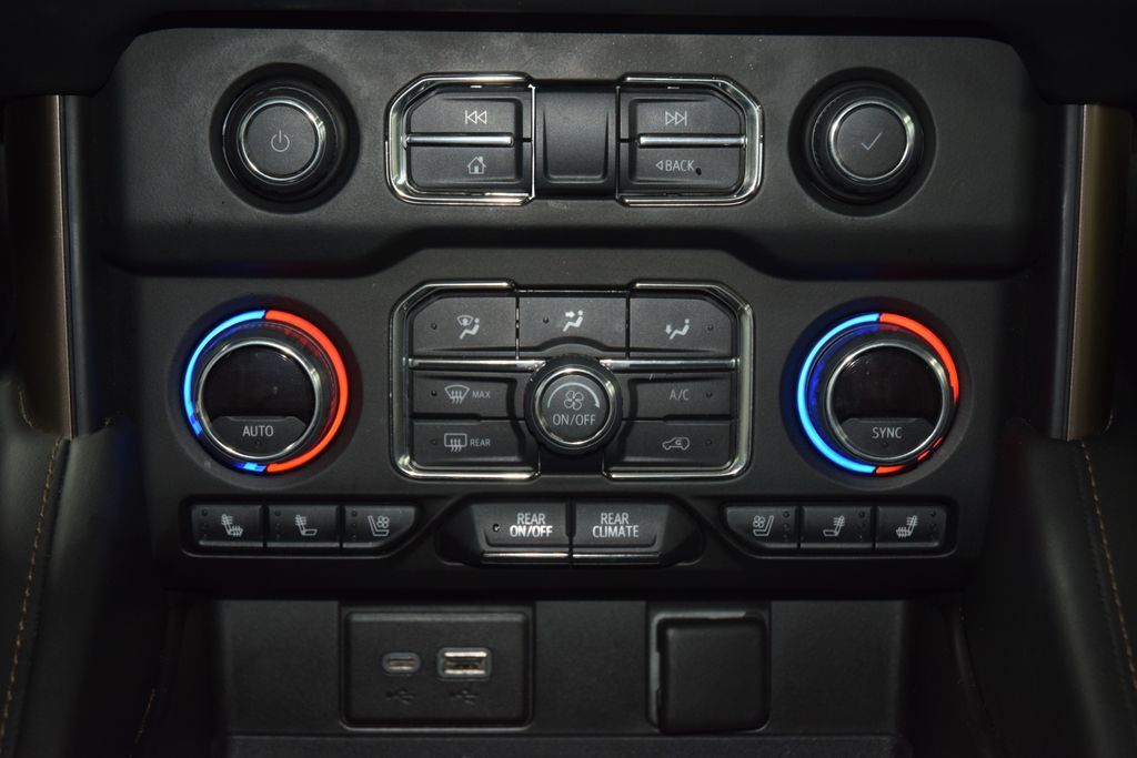 2022 Chevrolet Tahoe 4WD 4dr High Country - 23014880 - 31