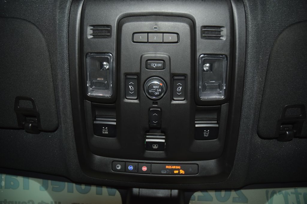 2022 Chevrolet Tahoe 4WD 4dr High Country - 23014880 - 50