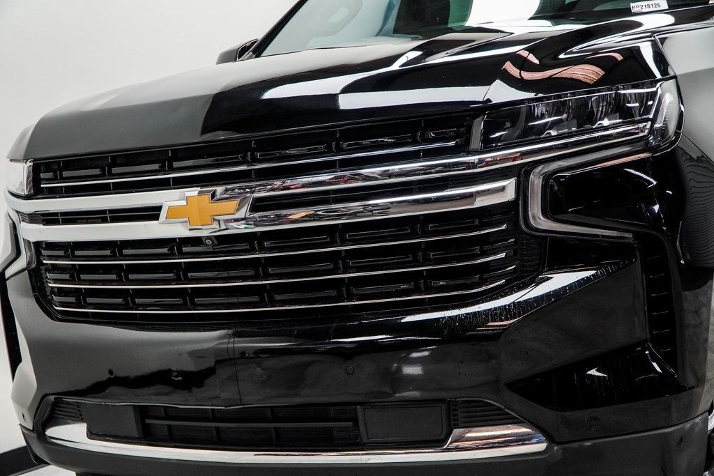 2022 Chevrolet Tahoe LT photo 2