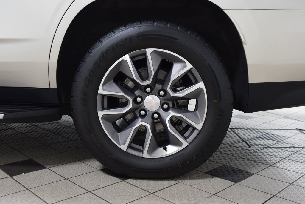 2022 Chevrolet Tahoe 4WD 4dr LT - 23070655 - 25