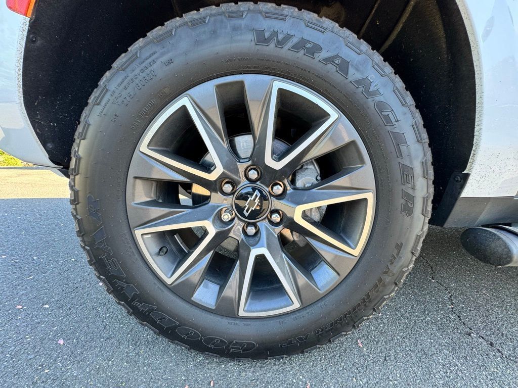 2022 Chevrolet Tahoe 4WD 4dr Z71 - 23015125 - 15