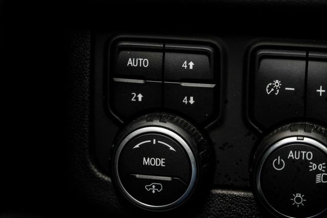 2022 Chevrolet Tahoe 4WD 4dr Z71 - 22940090 - 28