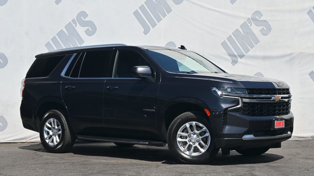 2022 Chevrolet Tahoe LS photo 2