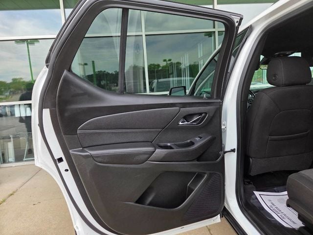 2022 Chevrolet Traverse AWD 4dr LT Cloth w/1LT - 22936455 - 45