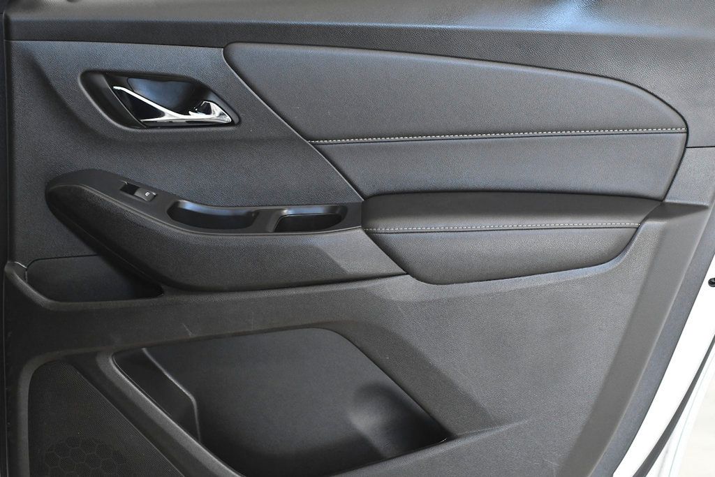 2022 Chevrolet Traverse AWD 4dr LT Leather - 22392441 - 15