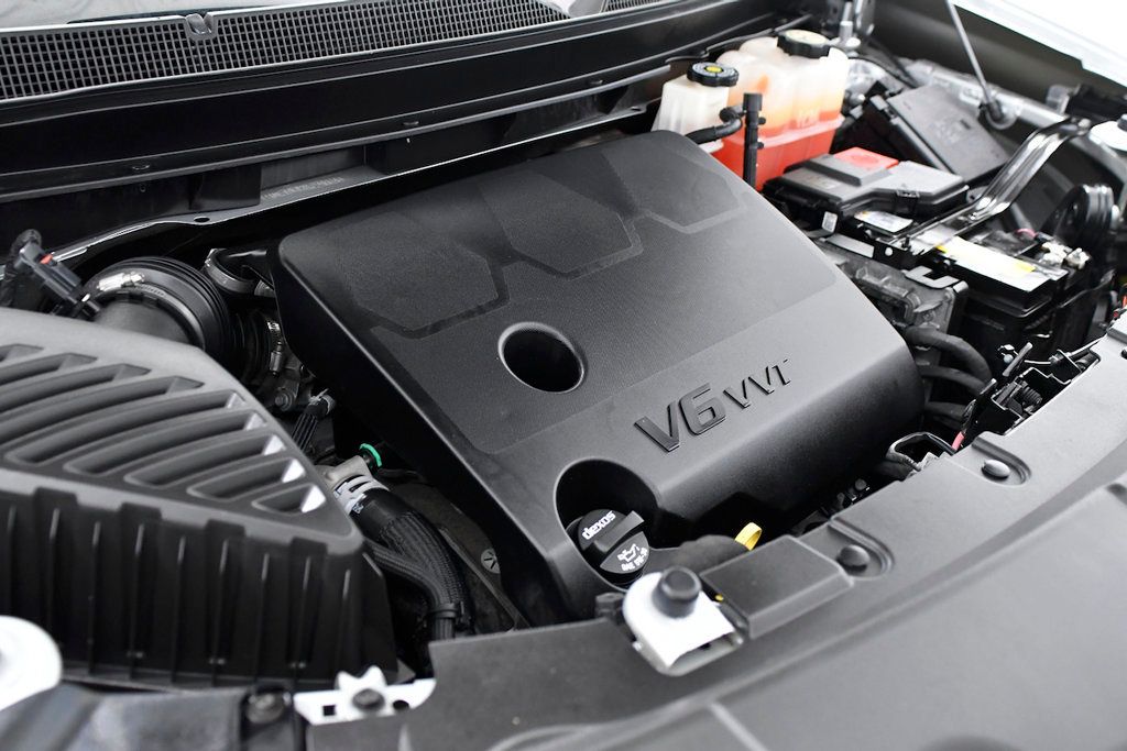 2022 Chevrolet Traverse AWD 4dr LT Leather - 22392441 - 19