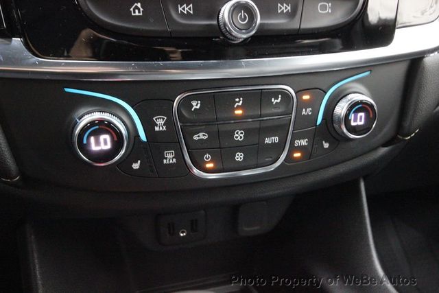 2022 Chevrolet Traverse AWD 4dr LT Leather - 23048319 - 24