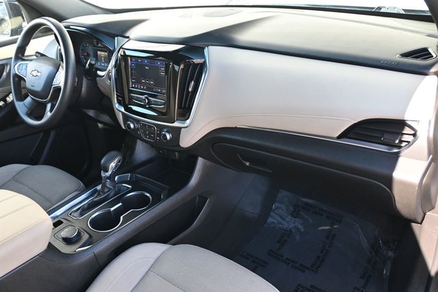 2022 Chevrolet Traverse LS No Accidents Reported to Carfax - 22932276 - 7