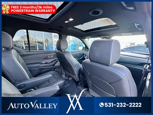 2022 Chevrolet Traverse Premier Sport Utility 4D - 22973520 - 28