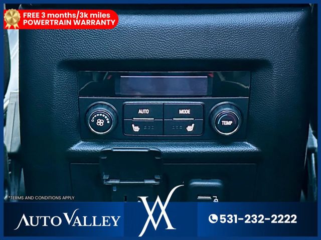 2022 Chevrolet Traverse Premier Sport Utility 4D - 22973520 - 37