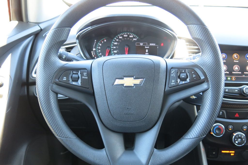 2022 Chevrolet Trax AWD 4dr LS - 23045193 - 22