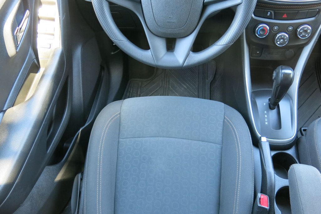 2022 Chevrolet Trax AWD 4dr LS - 23045193 - 54