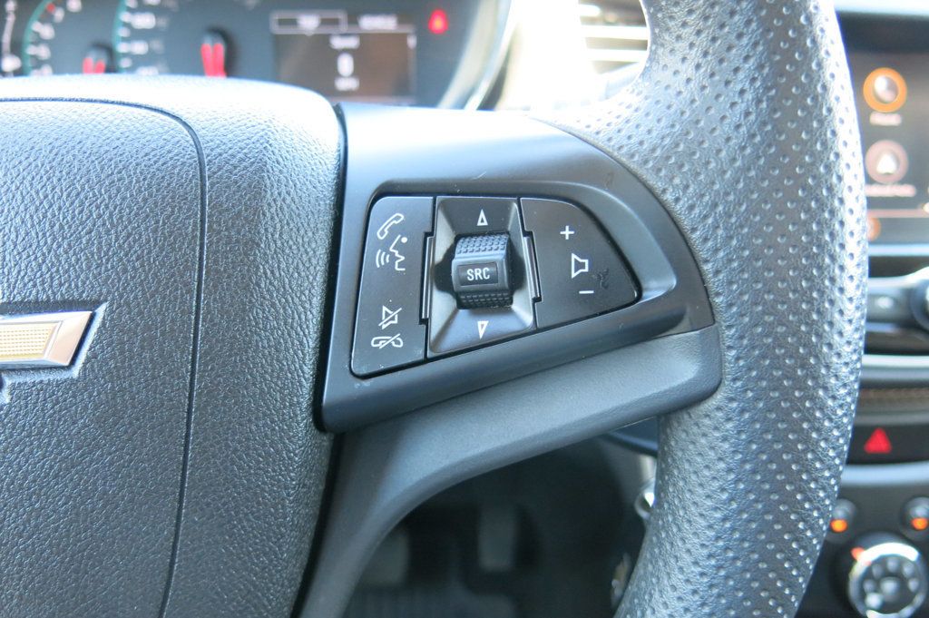 2022 Chevrolet Trax AWD 4dr LS - 23045193 - 64