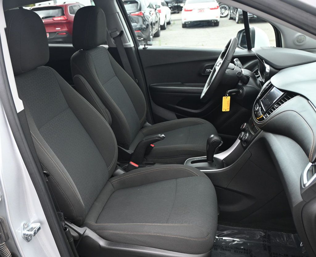 Chevrolet Trax photo 17