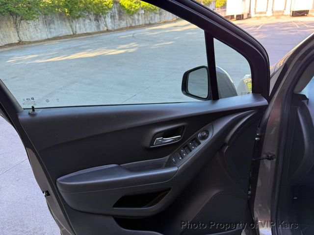 2022 Chevrolet Trax AWD 4dr LS - 23013531 - 15