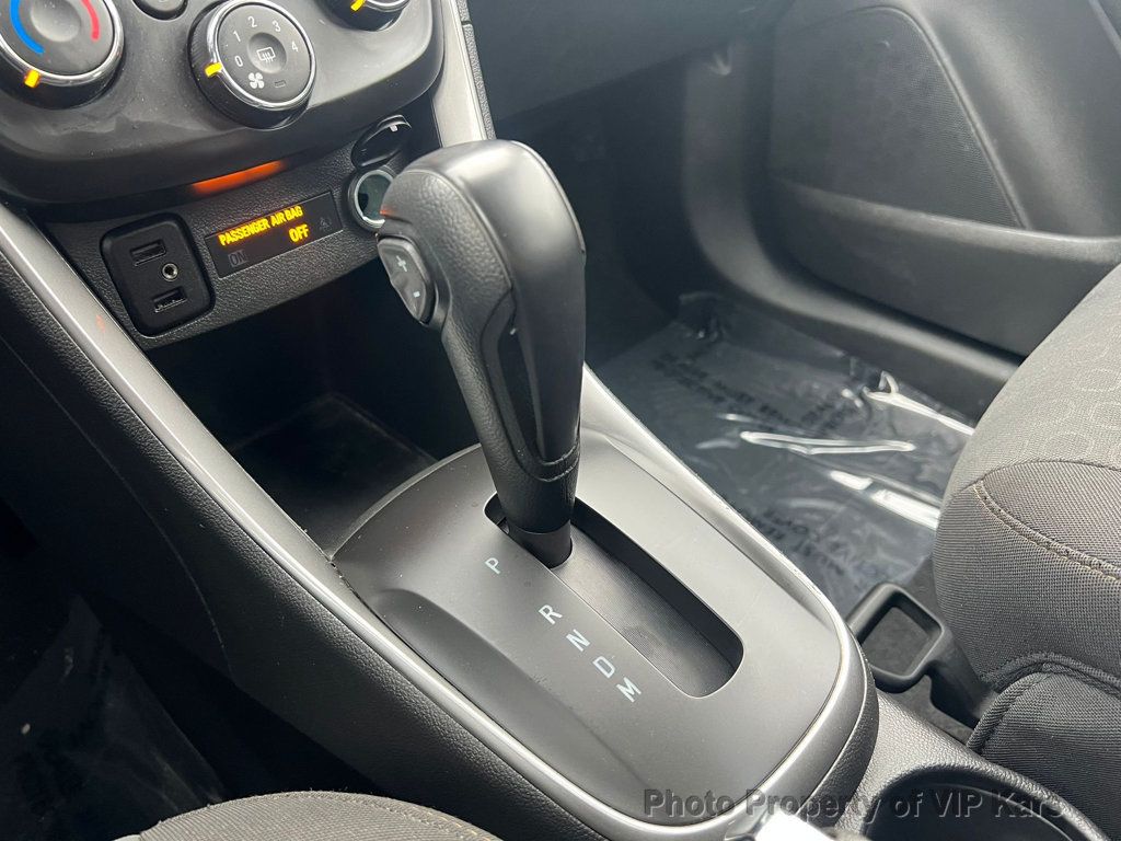 2022 Chevrolet Trax LS photo 12