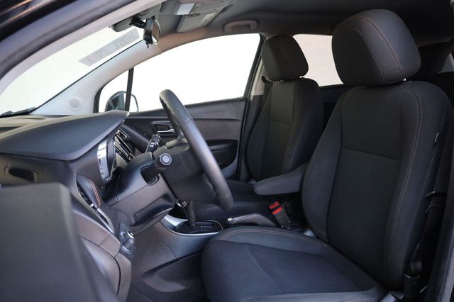 2022 Chevrolet Trax LS - 23072903 - 15