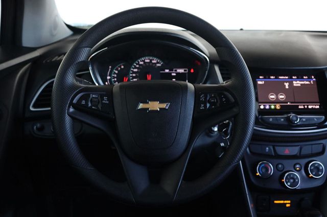 2022 Chevrolet Trax LS - 23072903 - 28