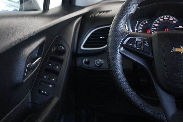 2022 Chevrolet Trax LS - 23072903 - 29