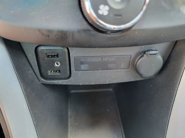 2022 Chevrolet Trax LT Sport Utility 4D - 22924035 - 9